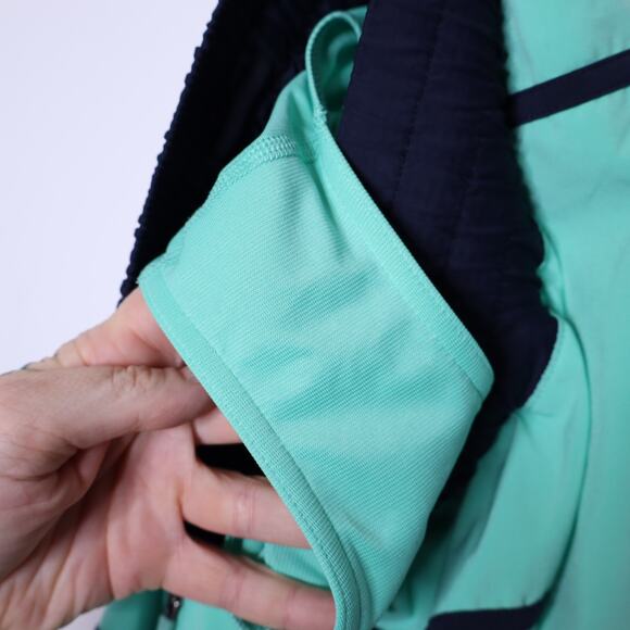 LULULEMON Tracker Short II Stretch Menthol Inkwell Training Active Women's 6 - Picture 12 of 16